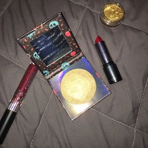 Evil Queen Disney Villian Collection